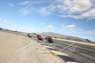 media/Nov-16-2025-Race Pace (Sun) [[8c5fa54630]]/Non Verified Riders (1st 20 Minutes)/3-Turn 3 Inside (11am)/